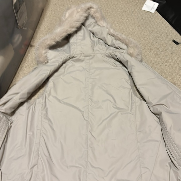 June - Picture 2 of 8